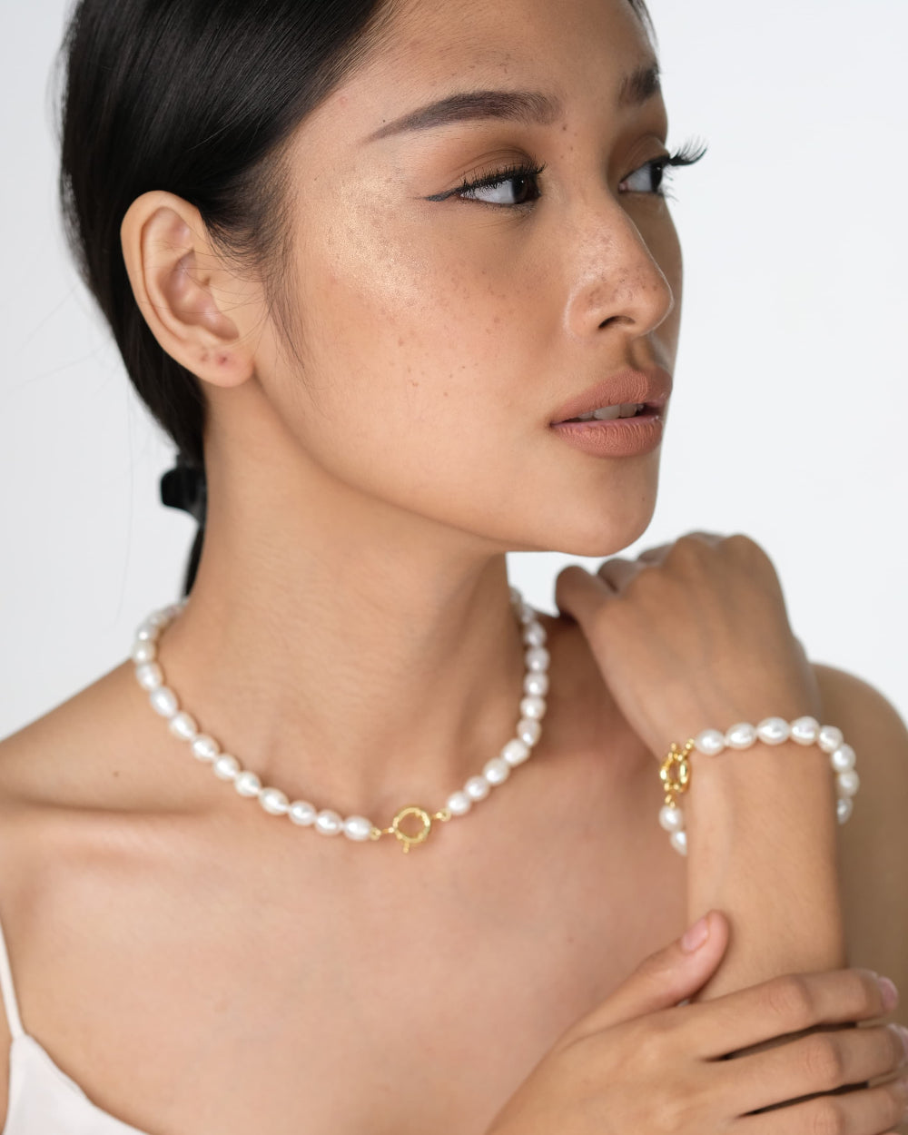 OLGA Choker and Bracelet
