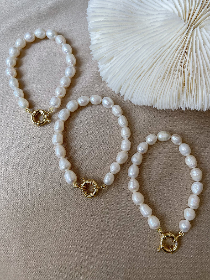 OLGA Choker and Bracelet
