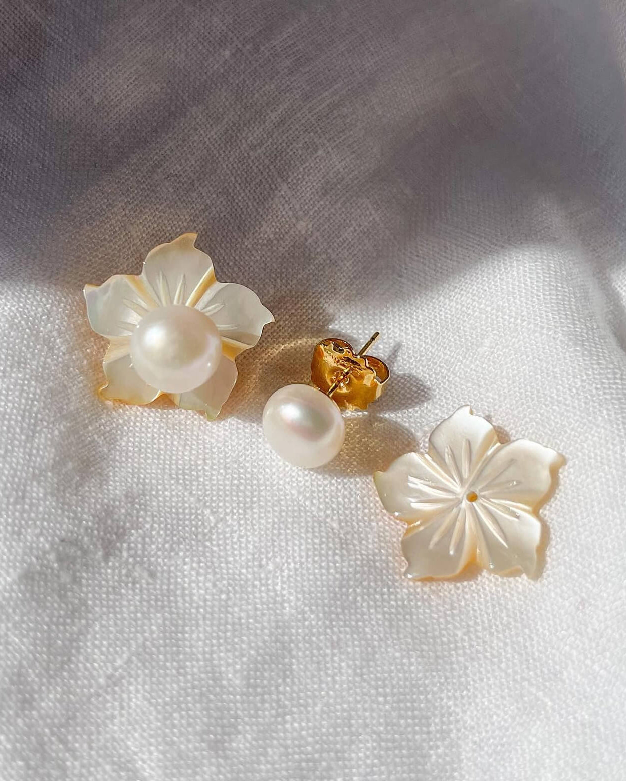 MARIA SET with Small Classic Pearl Studs