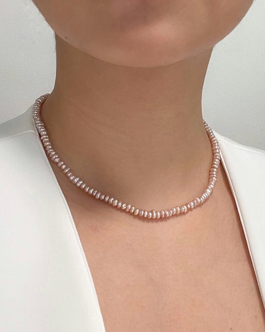 DAISY in Pink Choker