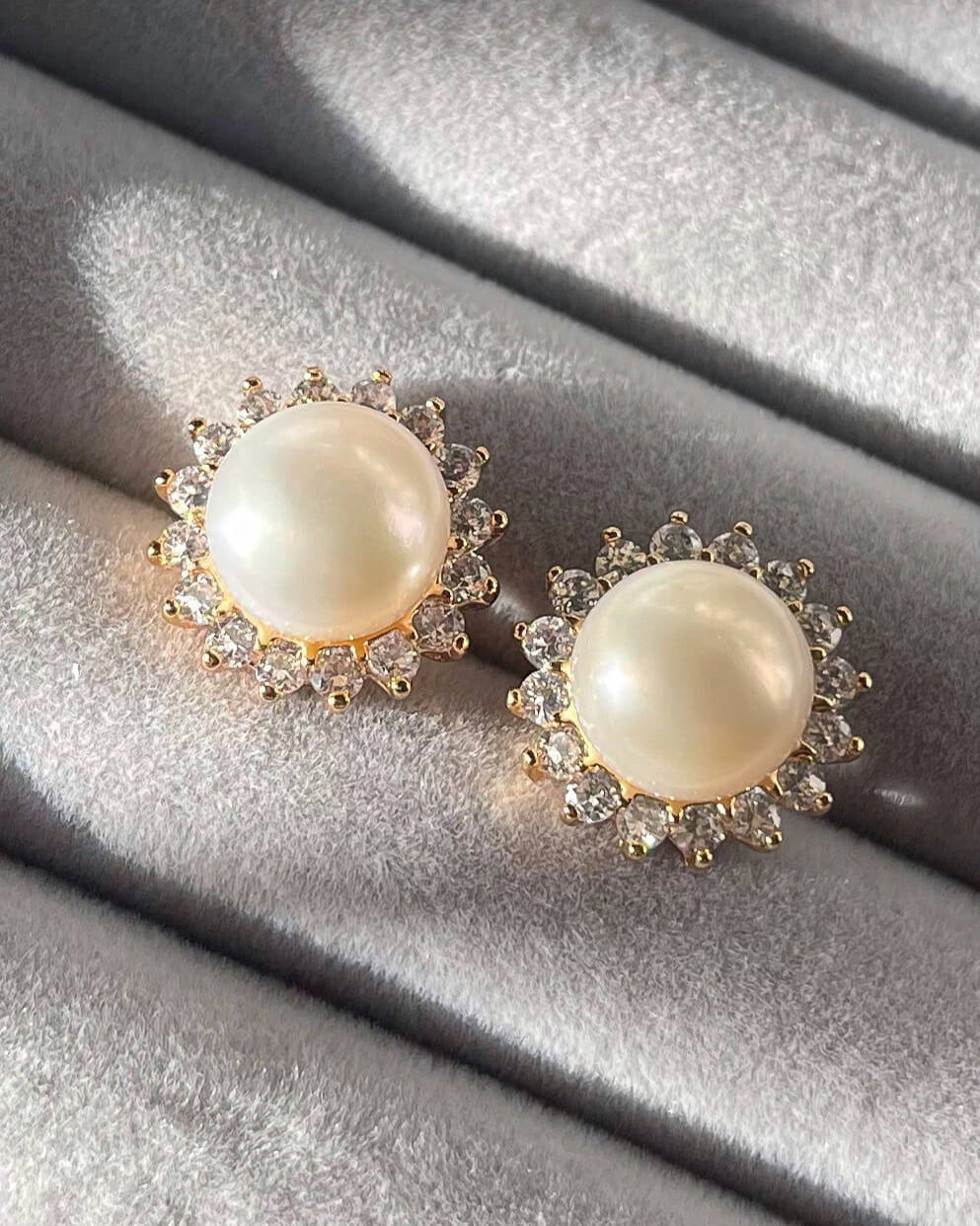 ESTHER Studs