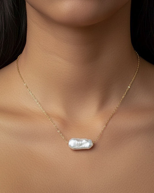LUMI Floating Stick Pearl Necklace