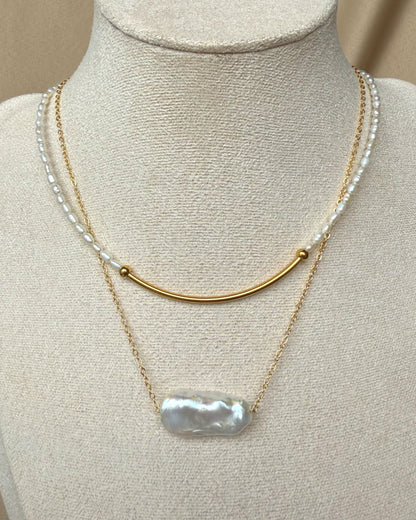 LUMI Floating Stick Pearl Necklace