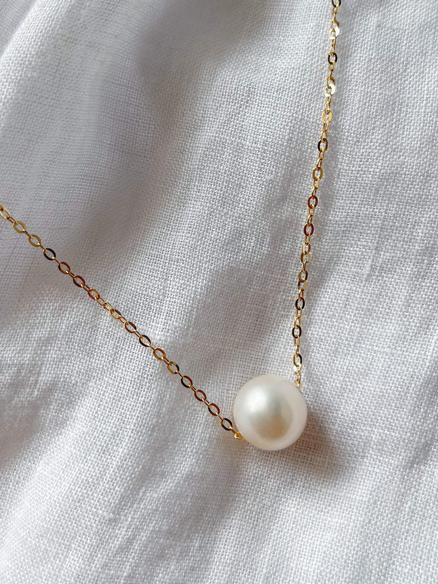 UNICA Pearl Solitaire Necklace