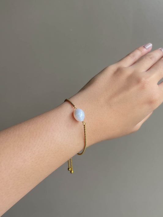 PIPER Adjustable Bracelet